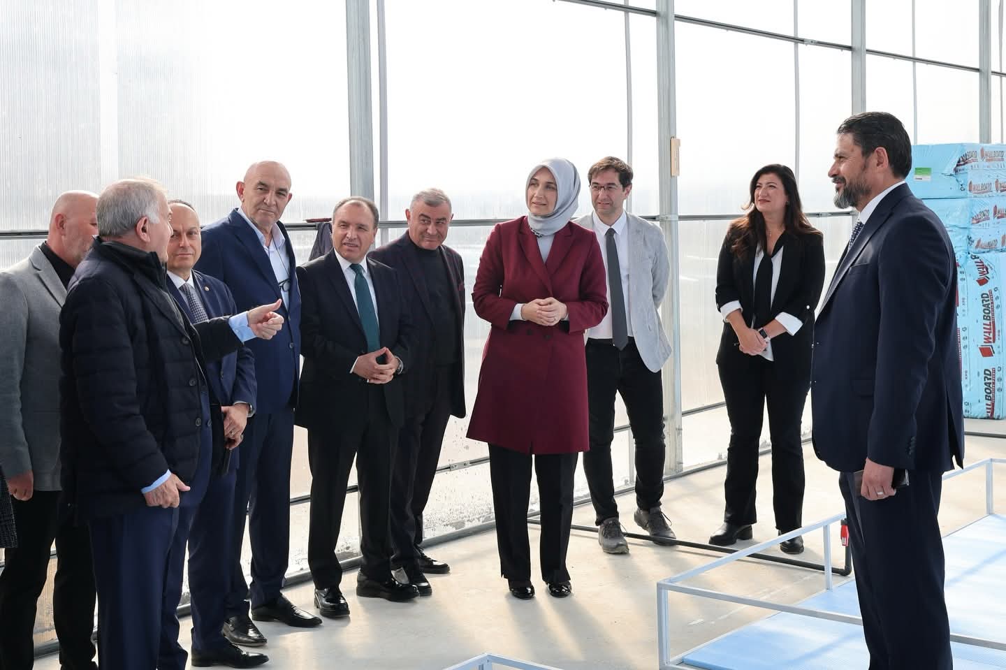 Afyonkarahisar Valisi Doç. Dr. Kübra Güran Yiğitbaşı, Zafer Teknopark Su Ürünleri Atölyesi'nde İncelemelerde Bulundu