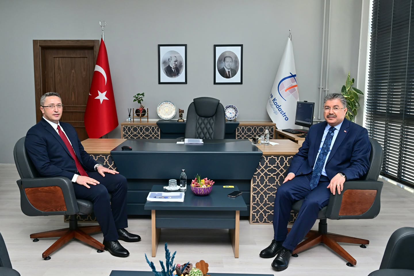 Vali Yılmaz, Tapu ve Kadastro Müdürlüğü'nü ziyaret etti
