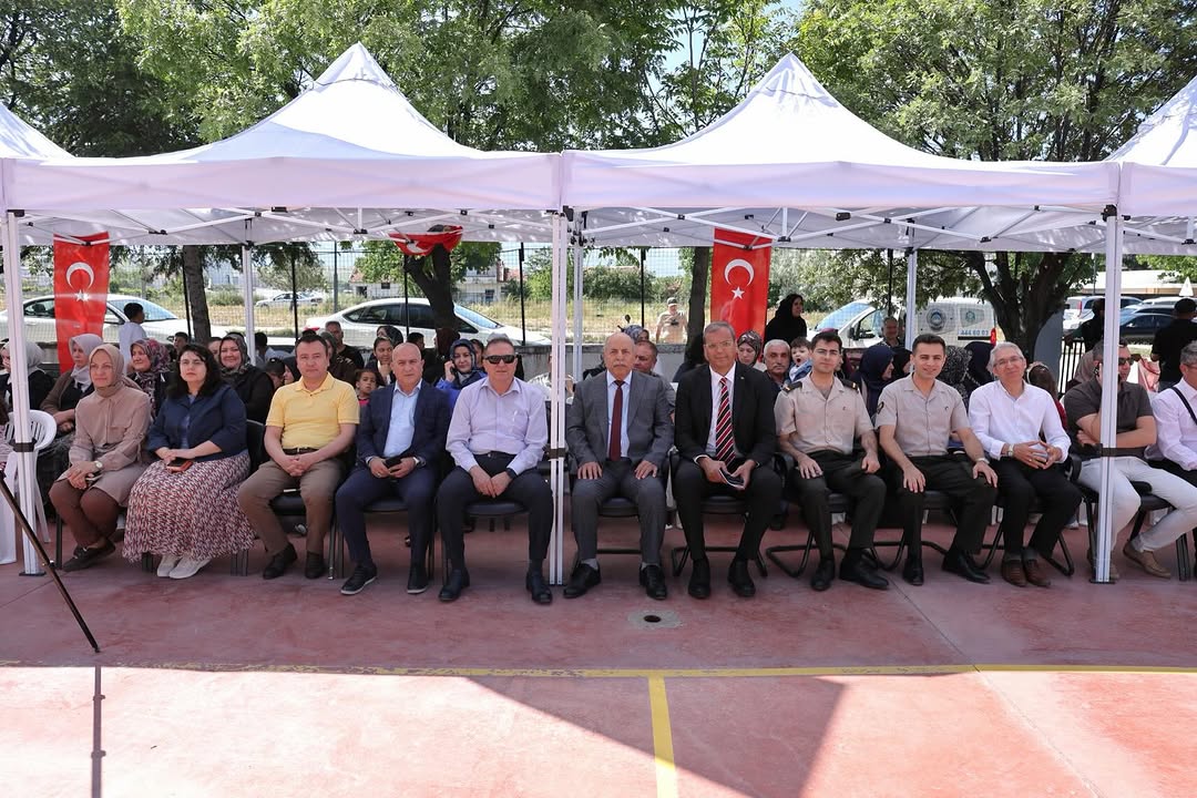 TSK Güçlendirme Vakfı Kermesi Sandıklı'da düzenlendi