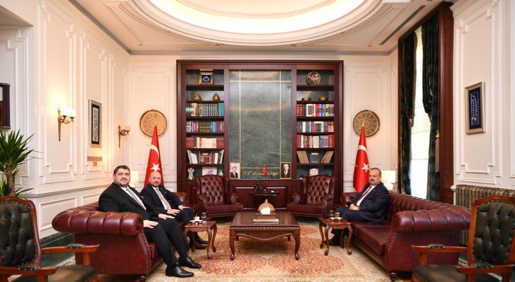 Vali Canbolat, iş insanlarını kabul etti