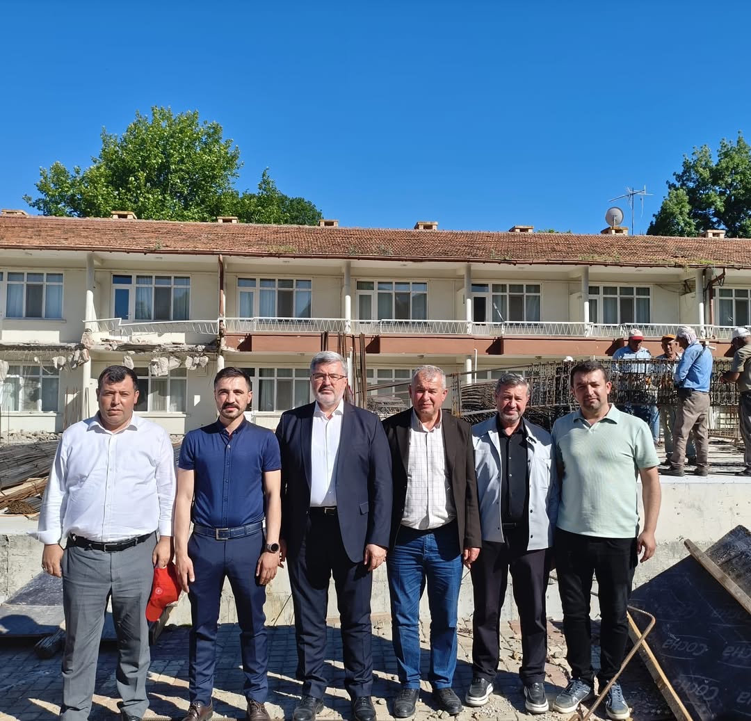 Gazlıgöl'de Gençlik Merkezi İnşaatı Devam Ediyor