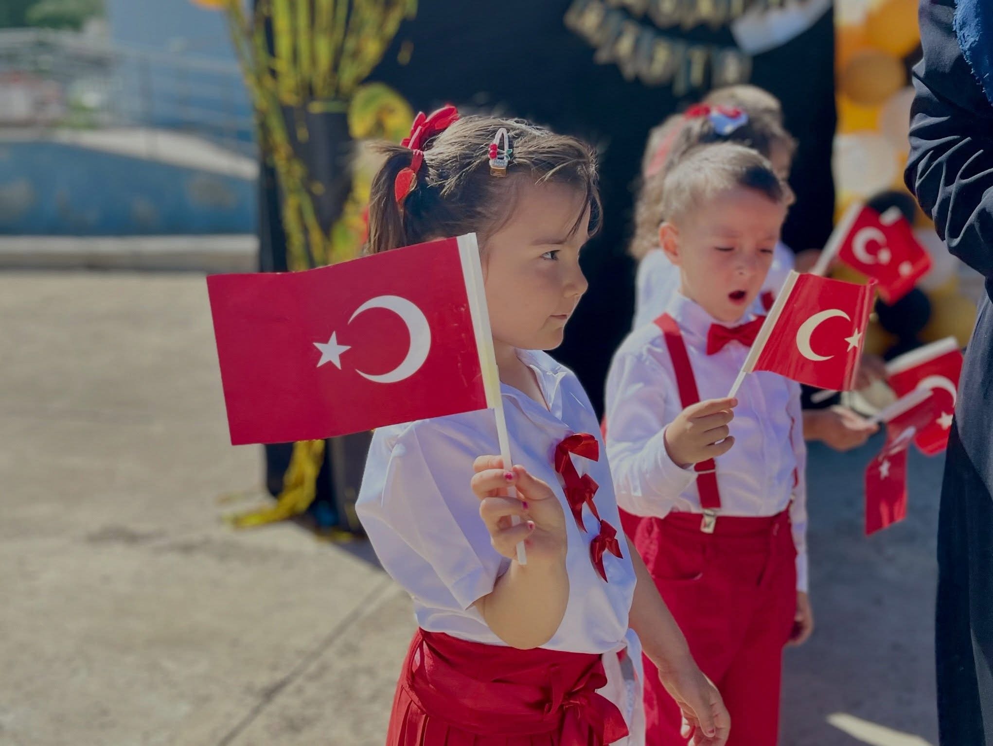 Fatih İlkokulu ve Ortaokulu'nda Mezuniyet Töreni