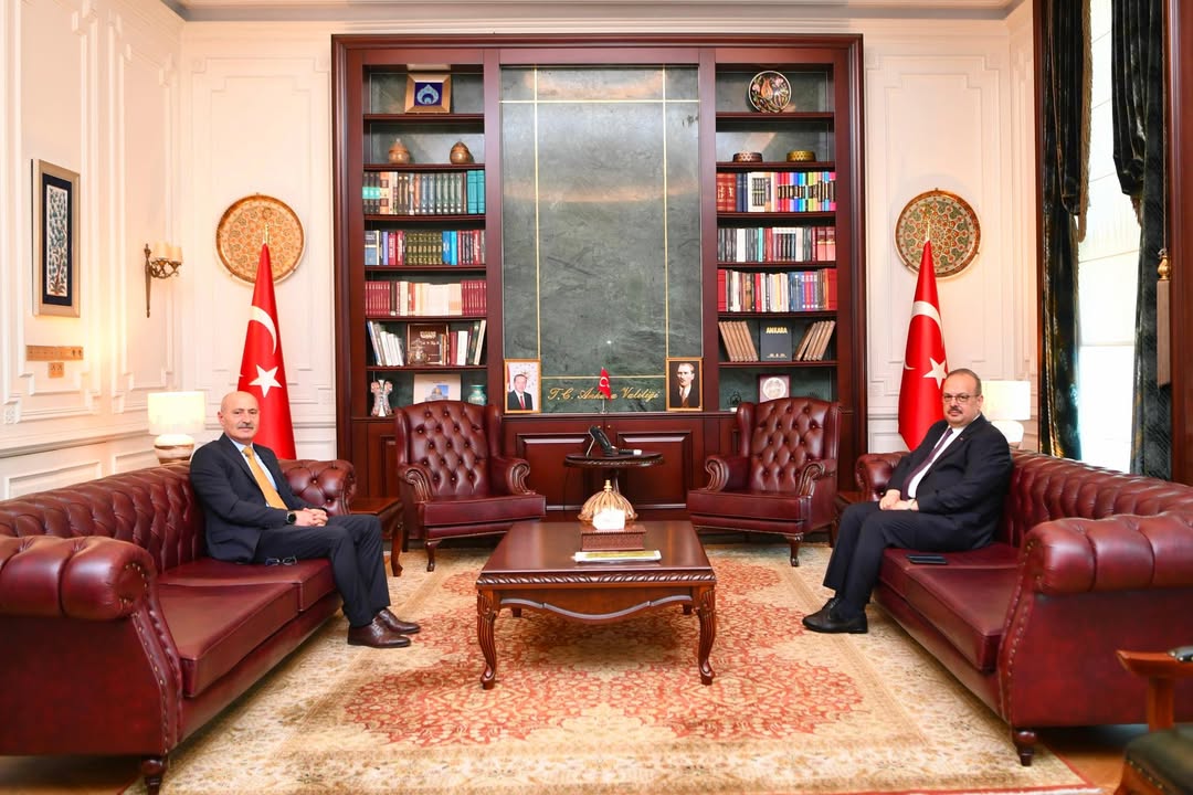 Vali Canbolat, Antalya Emniyet Müdürü'nü kabul etti