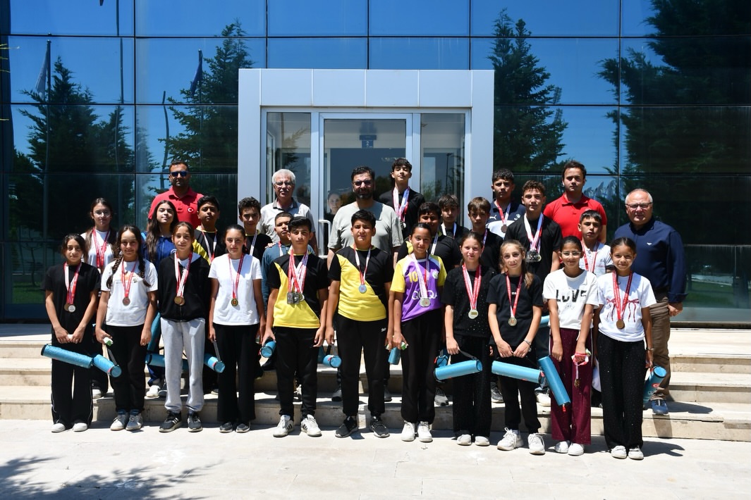 Bocce sporcuları madalyalarla döndü