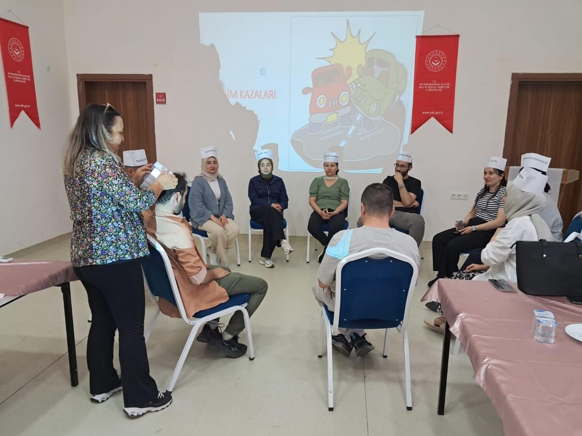 Psikolojik İlk Yardım Eğitimi başarıyla tamamlandı