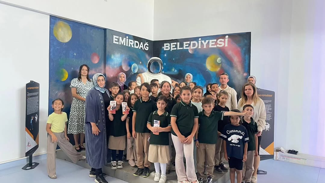 Emirdağ Gençlik Merkezi'nde Öğrenci Ziyareti
