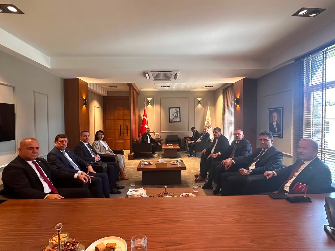 Kozan Belediyesi'nde Projeler Üzerine İstişare Toplantısı