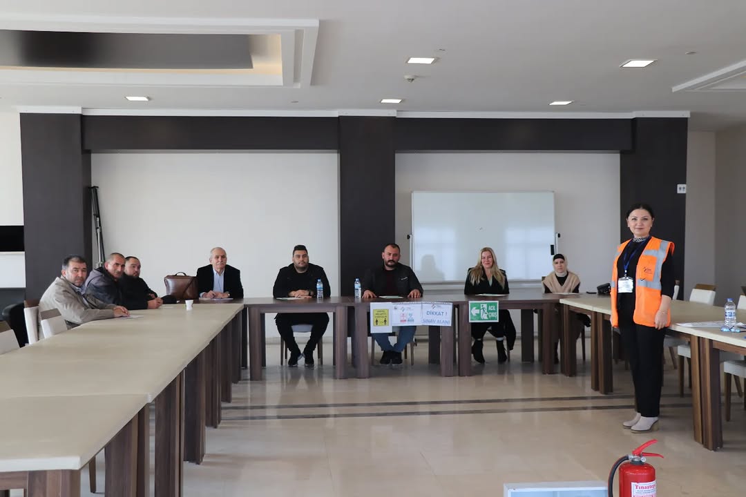 Afyonkarahisar Ticaret ve Sanayi Odası ile TOBB MEYBEM A.Ş İşbirliği İle Seviye 5 Sorumlu Emlak Danışmanlığı Sınavı