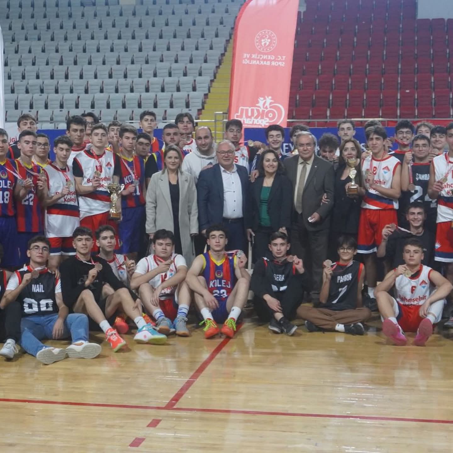 Okul Sporlarında Heyecan Dolu Final