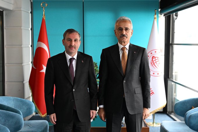 Bakan Uraloğlu ve Tombaş Görüştü