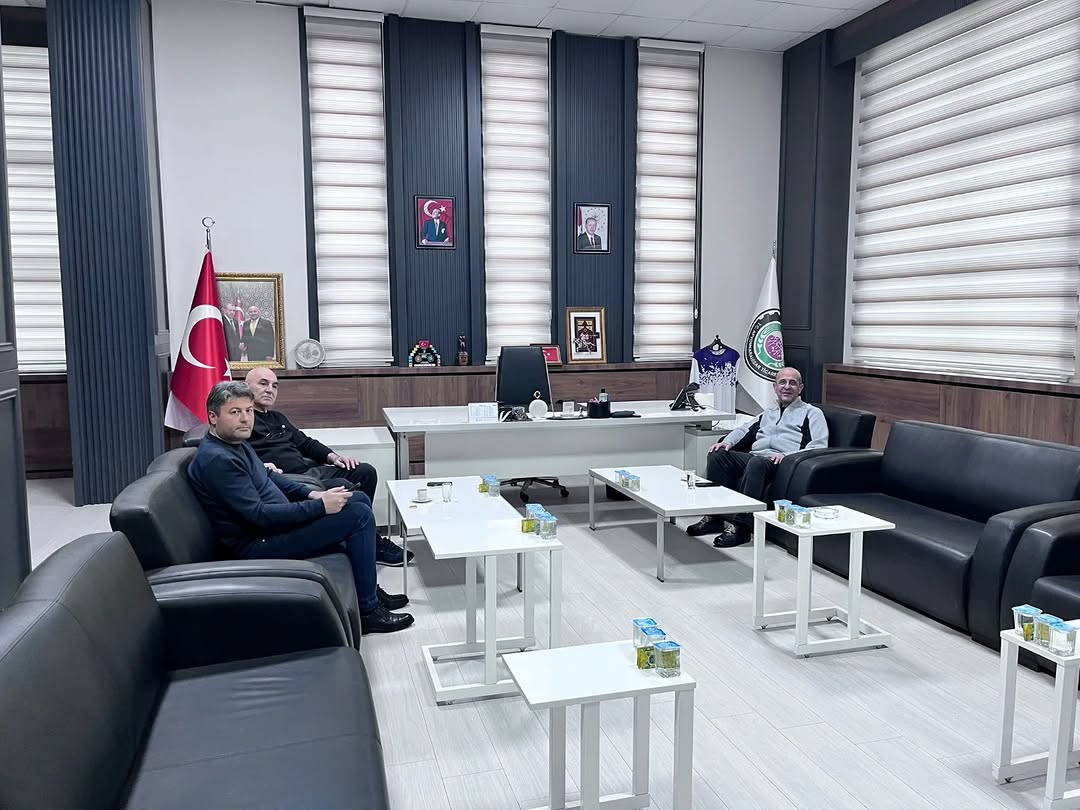 Afyonkarahisar Ticaret Borsası Yönetim Kurulu Başkanı Mehmet Mühsürler, İzmir Ticaret Borsası Meclis Başkanı Tuncer'i Ağırladı