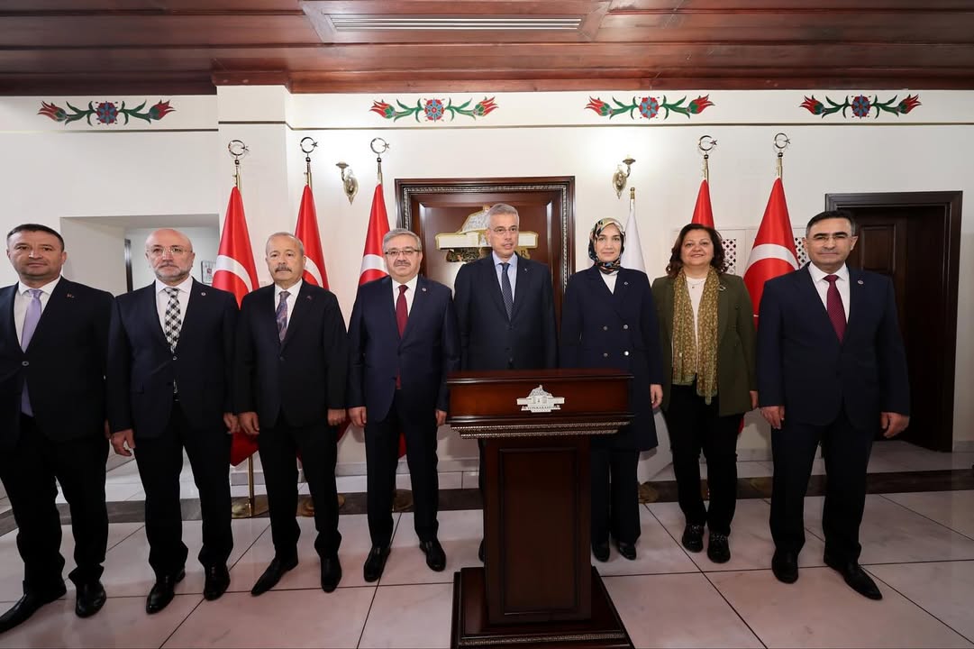 Afyonkarahisar Milletvekili Ahmet Kahveci'nin Sağlık Bakanı ile Gerçekleştirdiği Valilik Ziyareti