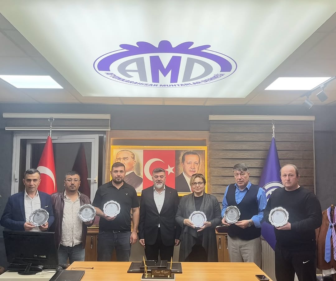 Afyonkarahisar Muhtarlar Derneği'nden Mehmet Akbuğa'ya Destek Kampanyası