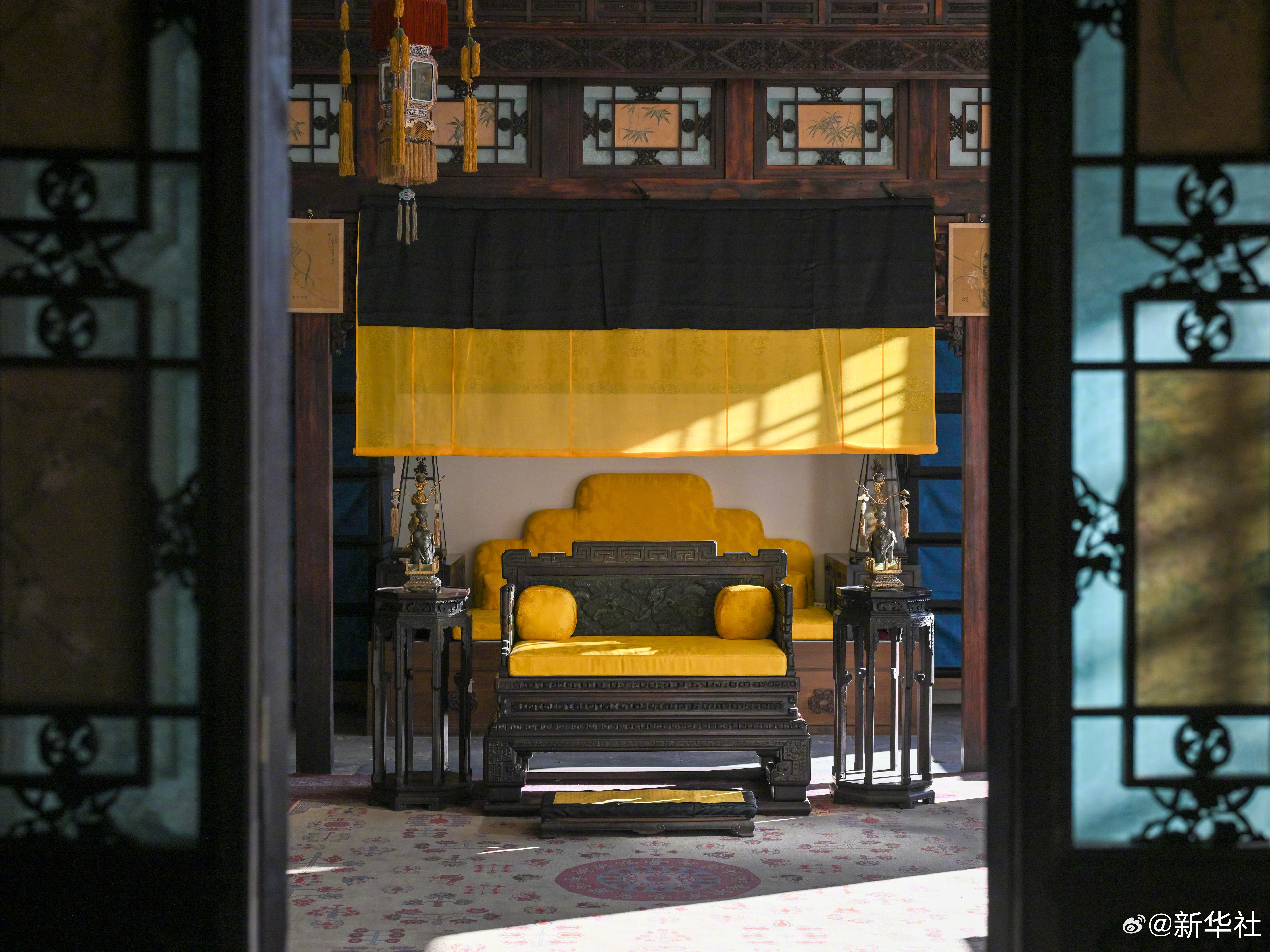 Yeniden Açılan Yüzyıllık Hazine