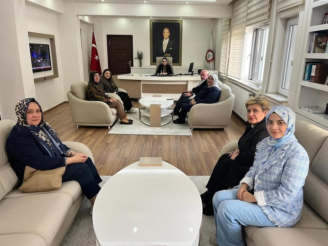 Senirkent Kaymakamlığı'na Ziyaret Gerçekleştirildi