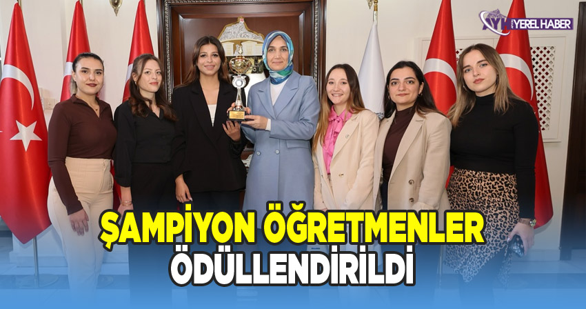Afyonkarahisar’da Öğretmenler Günü Kapsamında Şampiyon Olan Rahmiye Sare Palalı Teknik Koleji Öğretmenleri