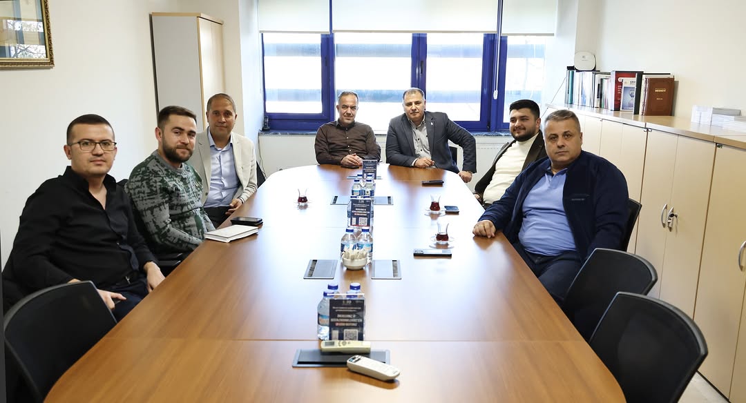 Konya Sanayi Odası Yönetim Kurulu Üyesi ve Meslek Komitesi Başkanı Toplantıda Buluştu