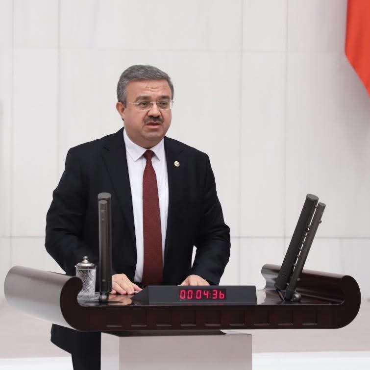 İbrahim Yurdunuseven“Öğretmenlerimiz Türkiye Yüzyılı Vizyonunun En Güçlü Mimarlarıdır”