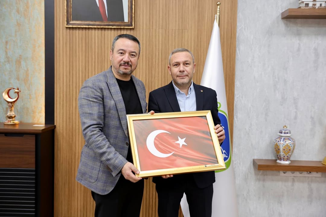 Ticaret ve Sanayi Odası Başkanı Bekir Çetin’in Belediye Başkanımız Adnan Öztaş’a Ziyareti