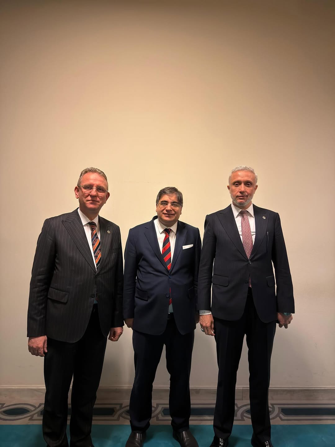 Tavşanlı Noterlerine Cumartesi Günleri Hizmet Getirilmesi İçin Görüşme