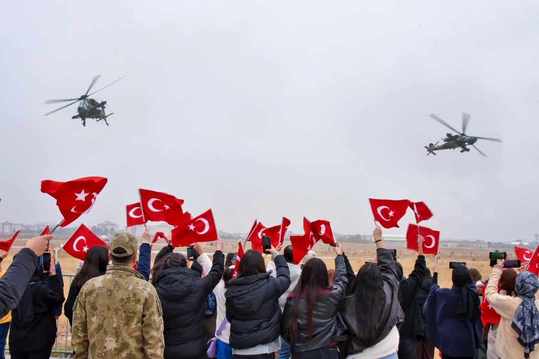 T.C. Millî Savunma Bakanlığı: Malatya Yerli ve Millî Sistemlerle Buluşuyor